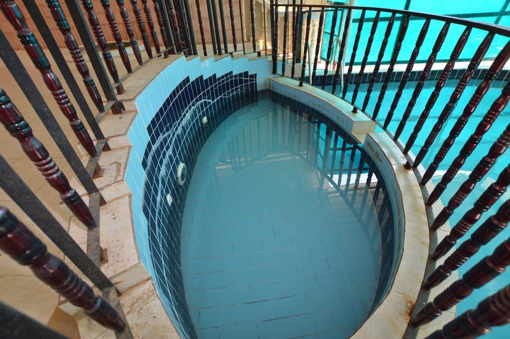 Al Ahmadi Plaza Resort Yanbu Exteriér fotografie