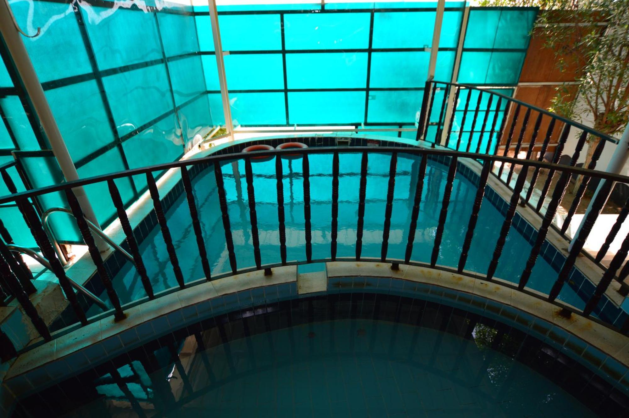 Al Ahmadi Plaza Resort Yanbu Exteriér fotografie