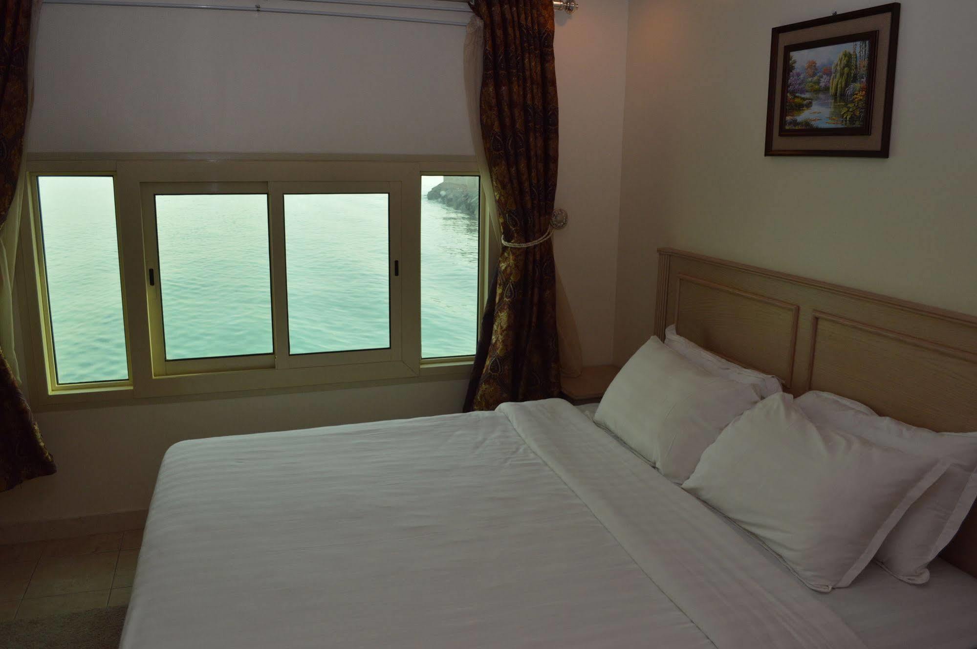 Al Ahmadi Plaza Resort Yanbu Exteriér fotografie