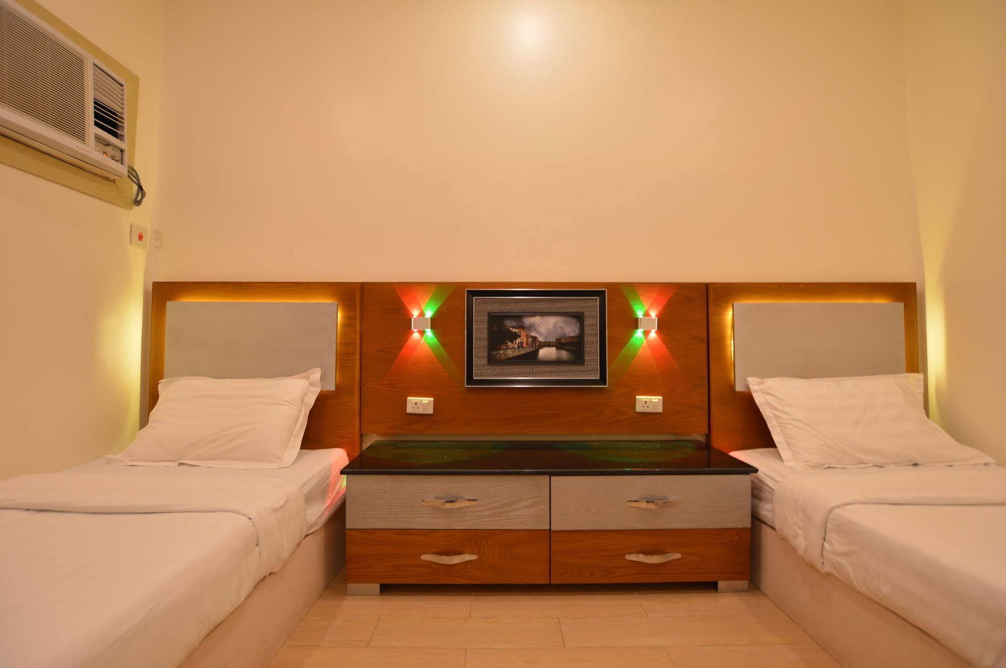 Al Ahmadi Plaza Resort Yanbu Exteriér fotografie